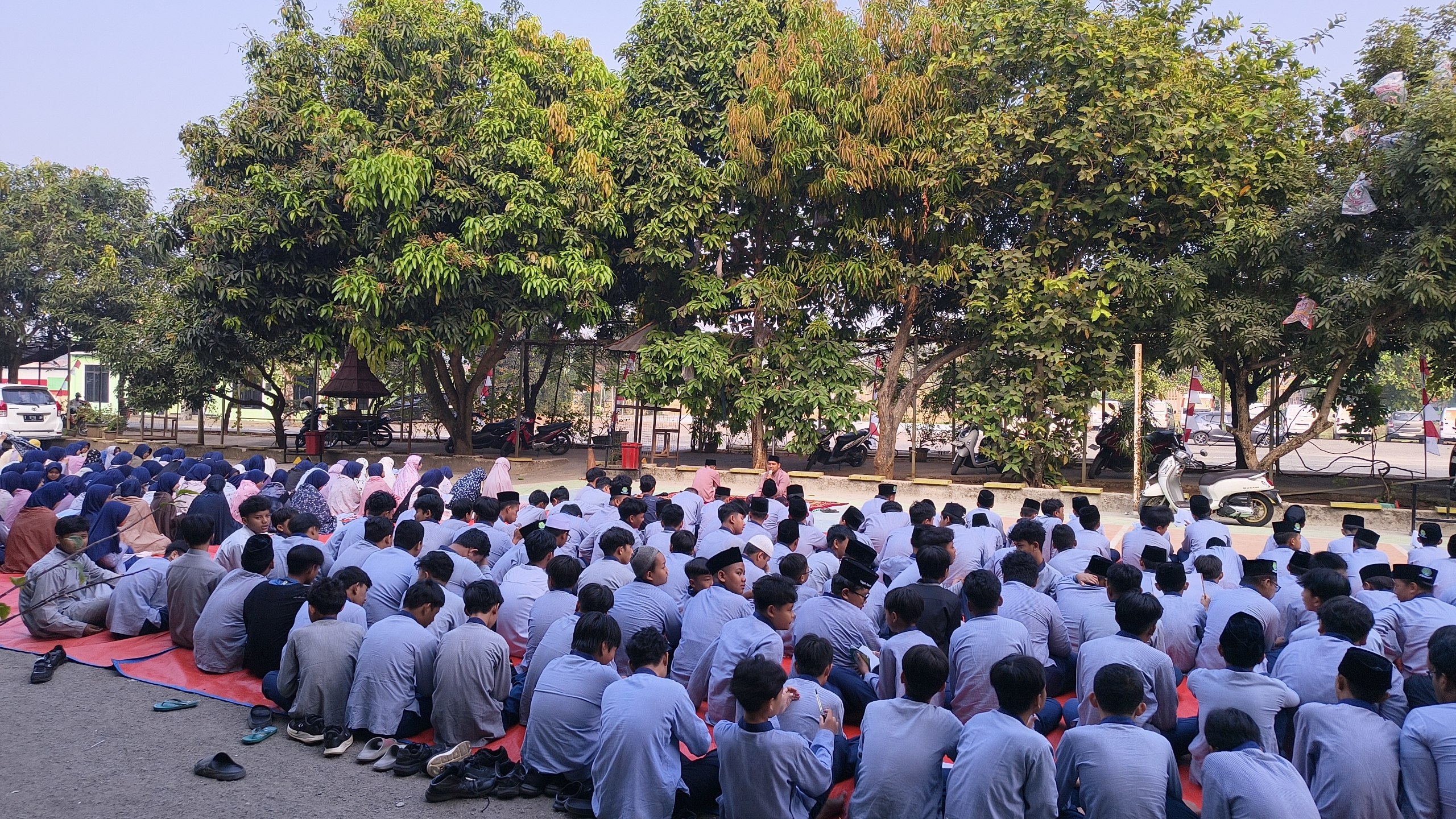 Muhasabah Day SMP Fullday Al-Muhajirin: Meningkatkan Nilai dan Karakter Siswa melalui 8 Dimensi Profil Lulusan