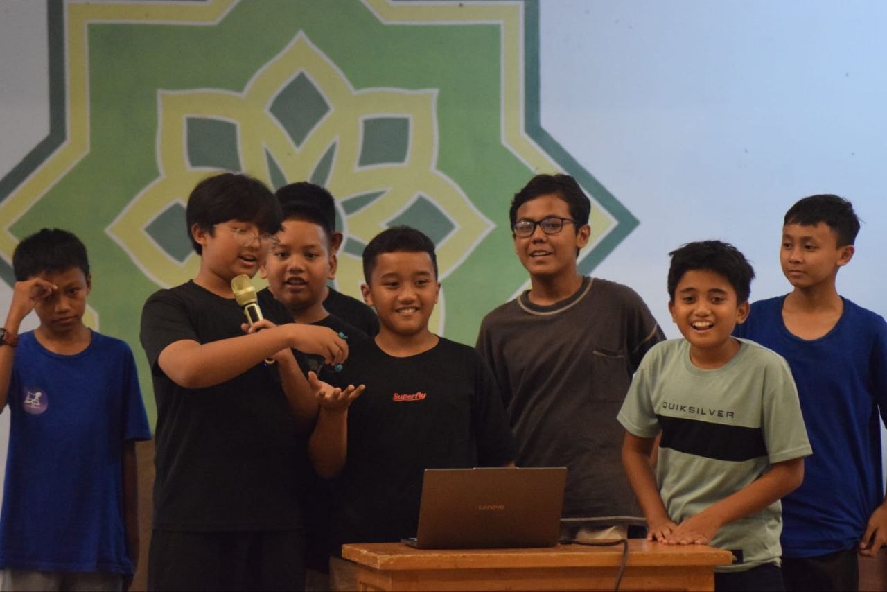 SMP Fullday Al-Muhajirin Gelar ICT Bootcamp Batch 1 2026, Melahirkan 14 Karya Game Edukatif